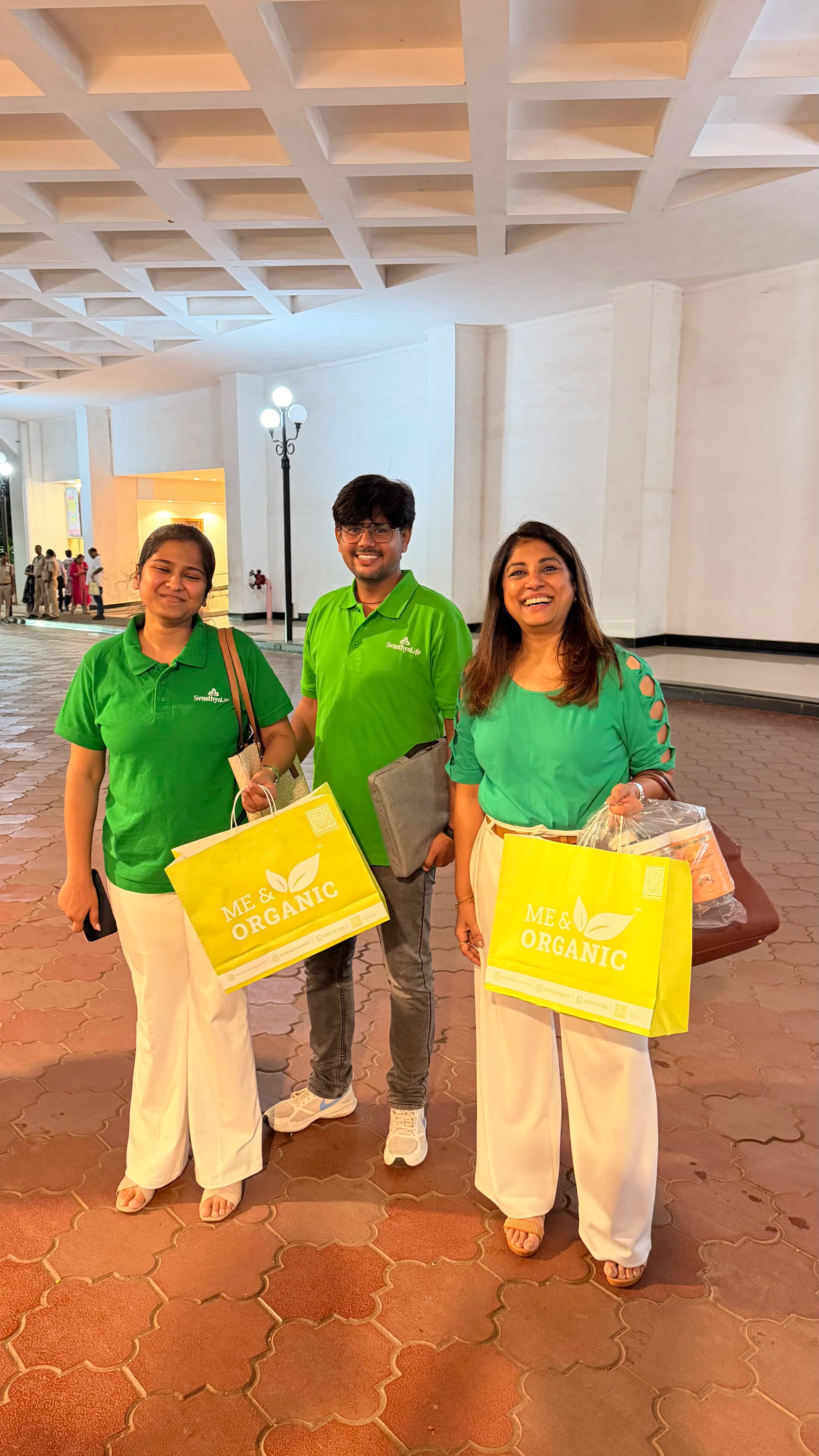 Me & Organic event moment